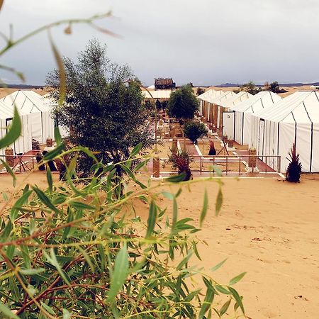 Merzouga Sahara Camp Екстер'єр фото