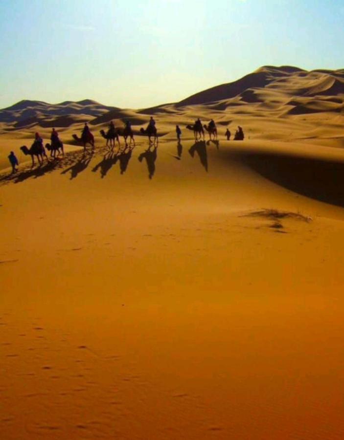 Merzouga Sahara Camp Екстер'єр фото